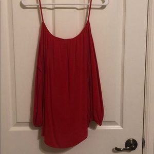 Firecracker red, shoulder peep, top